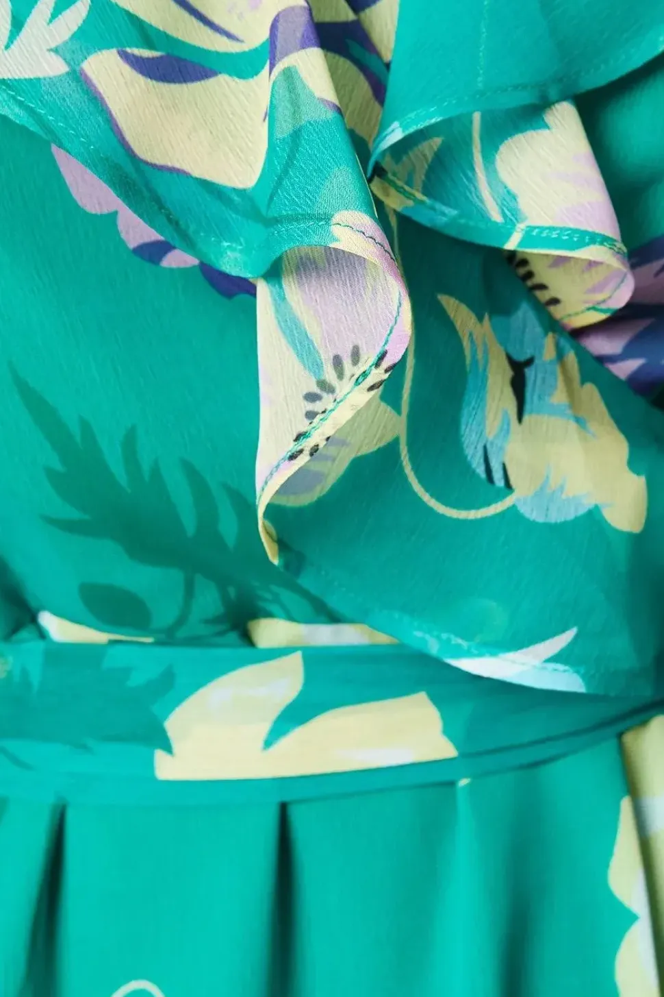 Curve Green Floral Wrap Midi Dress
