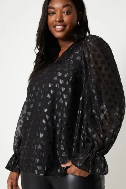 Curve Heart Chiffon Long Sleeve Blouse