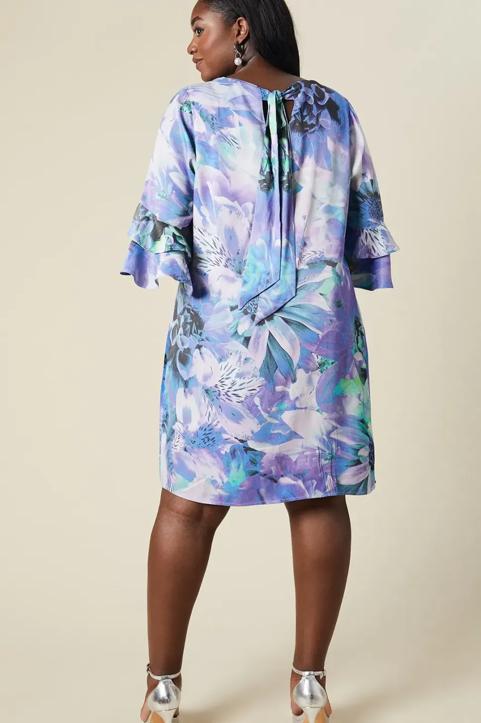 Curve Satin Ruffle Sleeve Shift