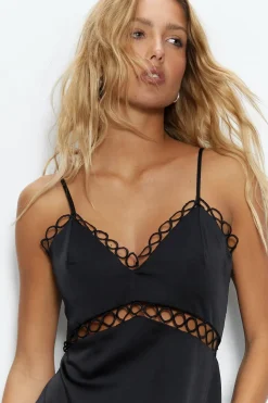 Cutout Detail Sexy Midi Dress