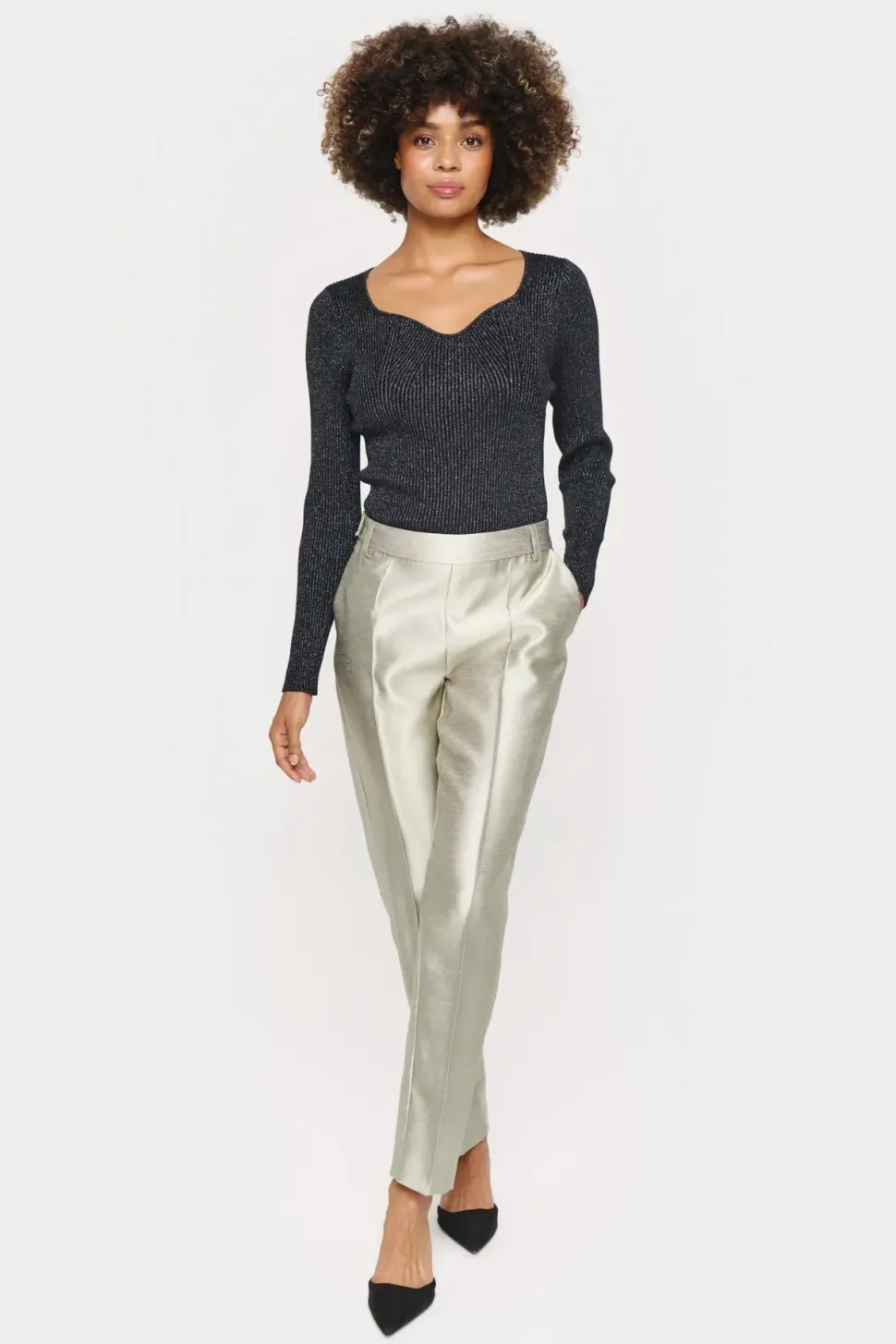 DagnySZ Sweetheart Neck Glitter Knit Top-
