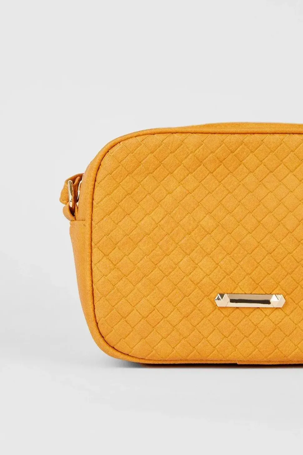 Daisy Woven Crossbody Bag