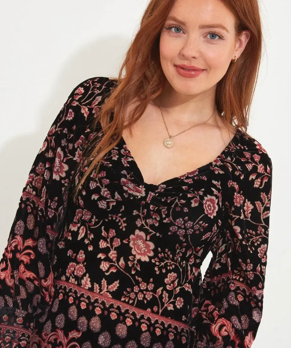 Dark Floral Balloon Sleeve Devore Shirt