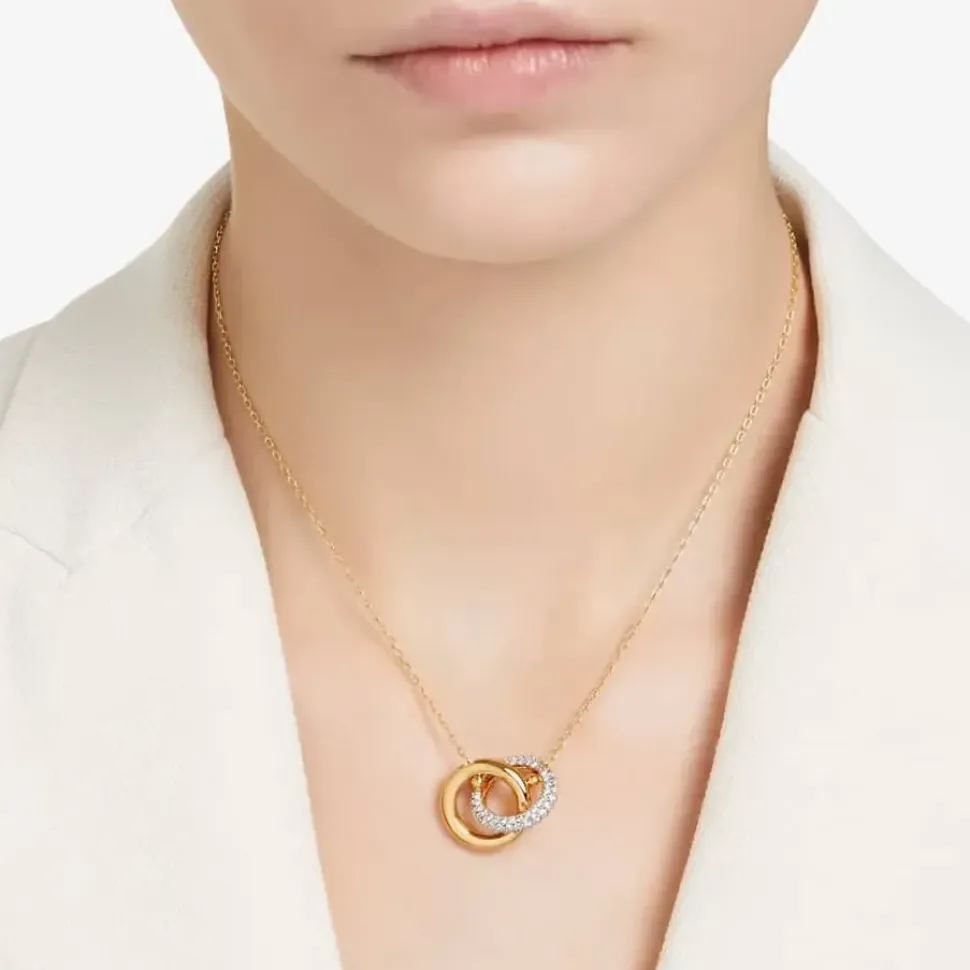 Dextera White Interlocking Loop Gold Tone Plated Necklace 5668820
