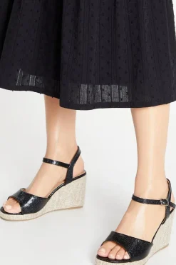 Dexy High Wedge Sandals