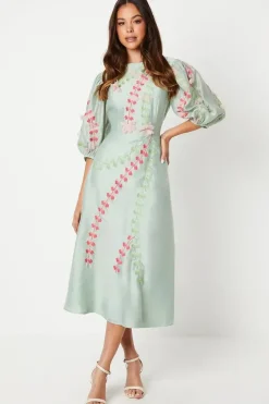 3d Floral Embroidered Puff Sleeve Midi Dress
