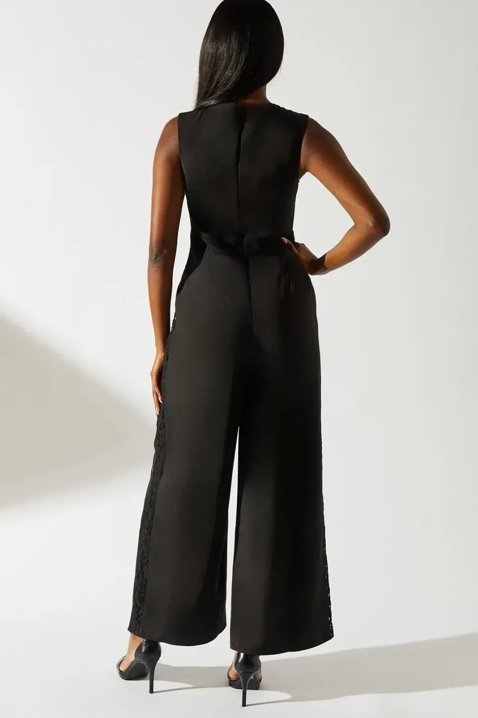Diamante Bow Detail Sleeveless Crepe Jumpsuit