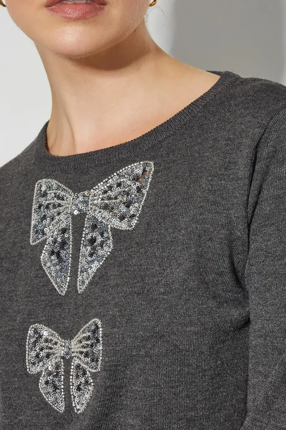 Di Sequin Bow Crew Neck Jumper Grey
