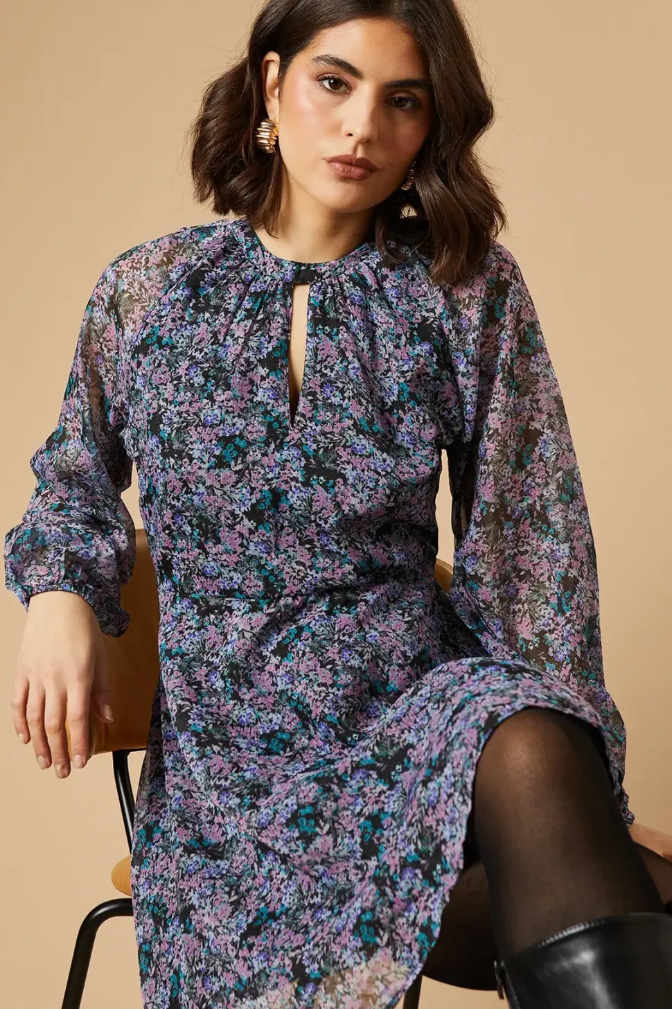 Ditsy Chiffon Keyhole Mini Dress