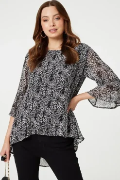 Ditsy Floral Flare Sleeve Curve Hem Blouse