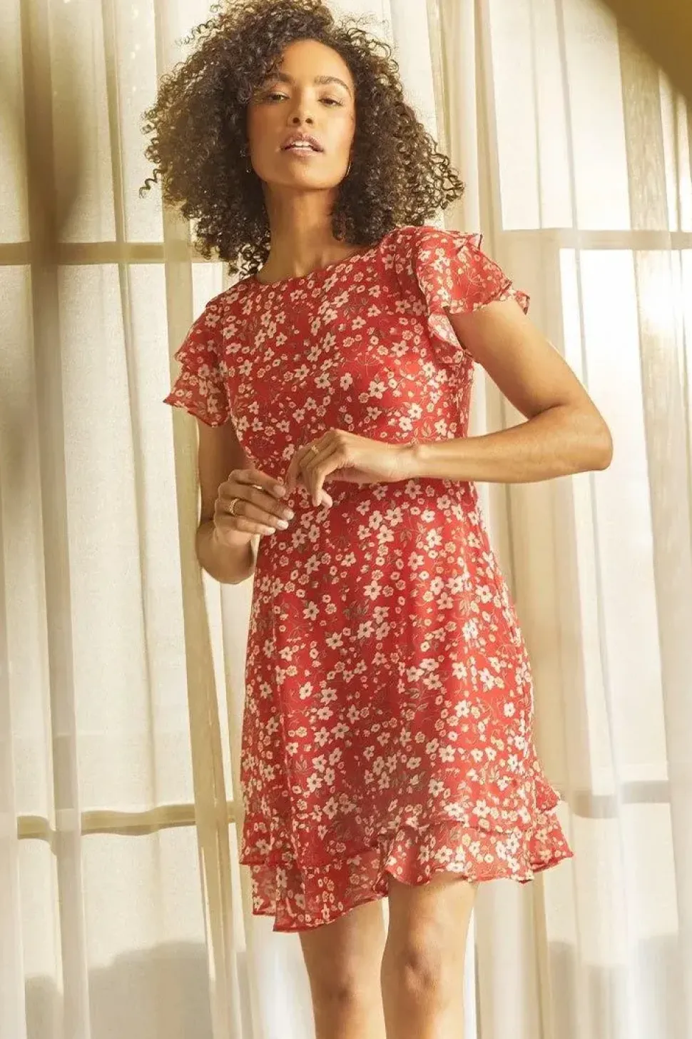 Ditsy Floral Frilled Sleeve Dress