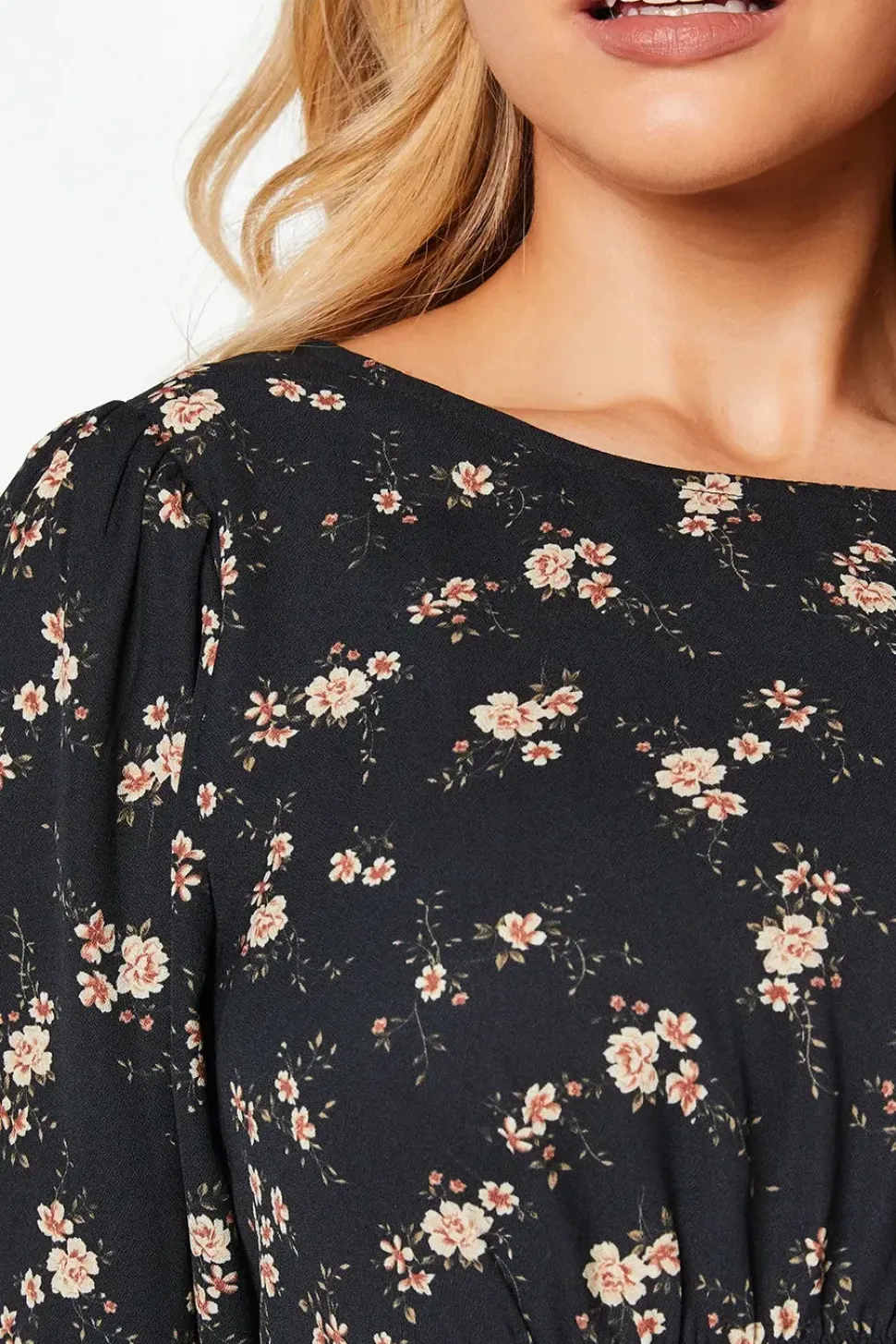 Ditsy Floral Shirred Waist Long Sleeve Midi Dress