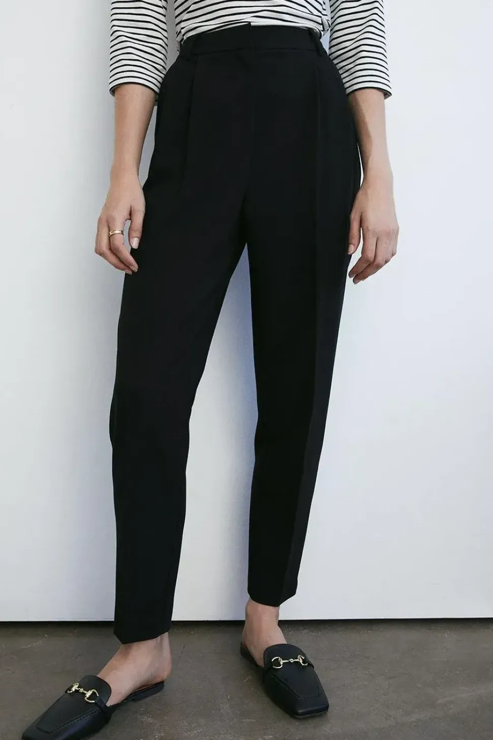 Double Crepe Pleat Peg Trouser