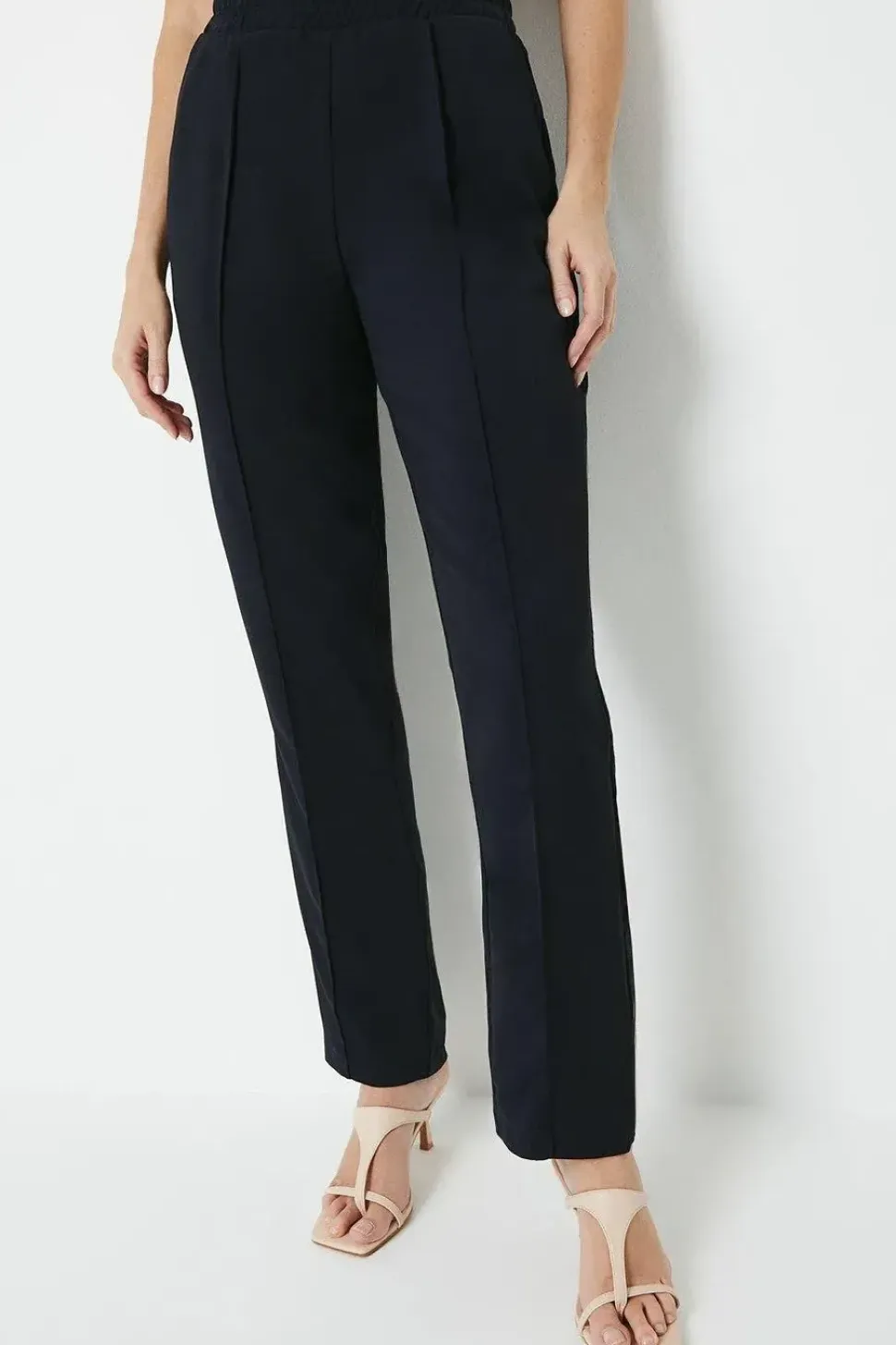 Elasticated Waist Pintuck Detail Tapered Trouser