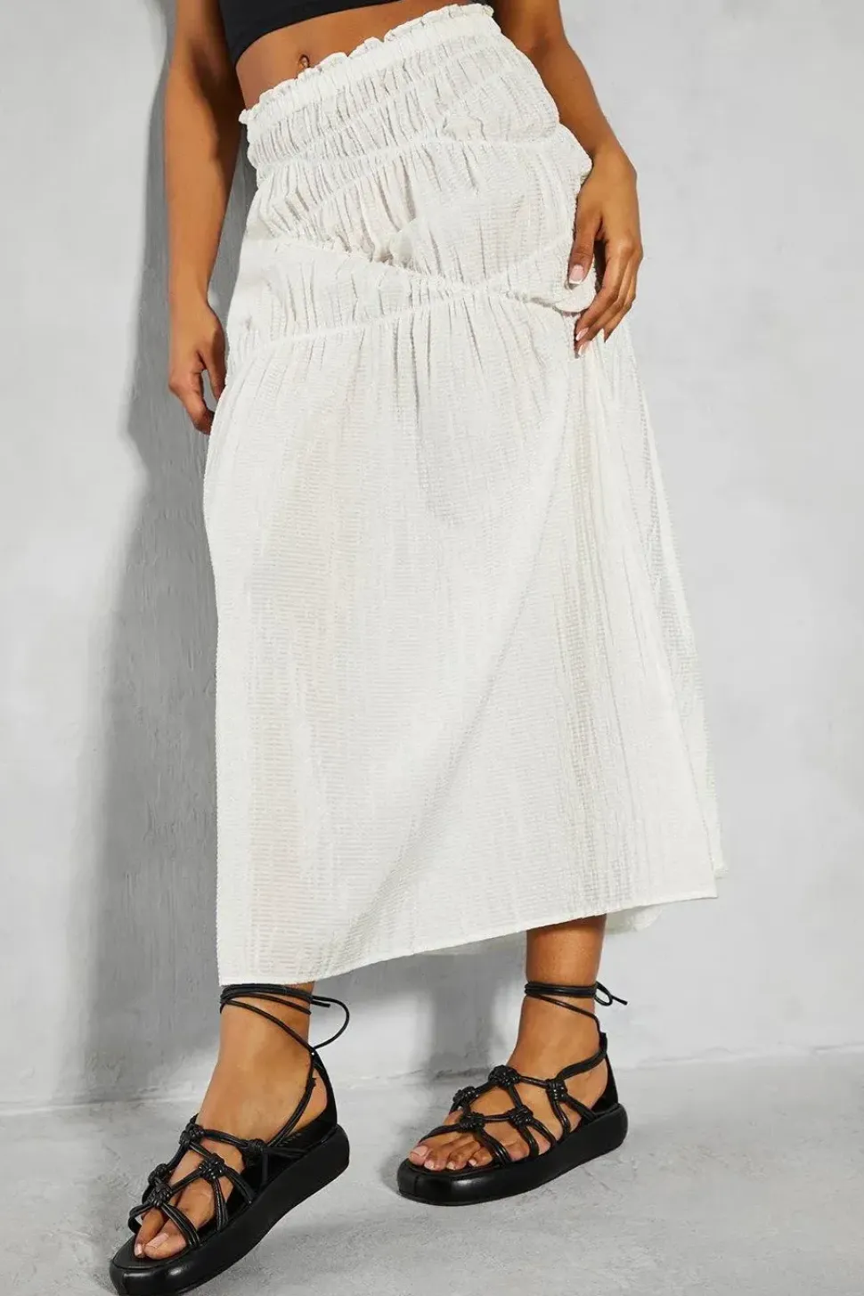Elastic Detail Textured Maxi Skirt