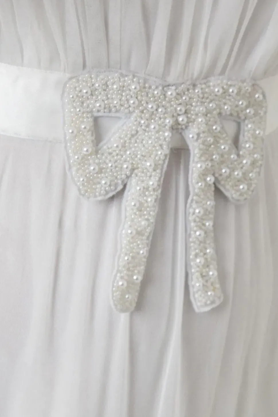 Embellished Bow Detail Mesh Tiered Wedding Dress