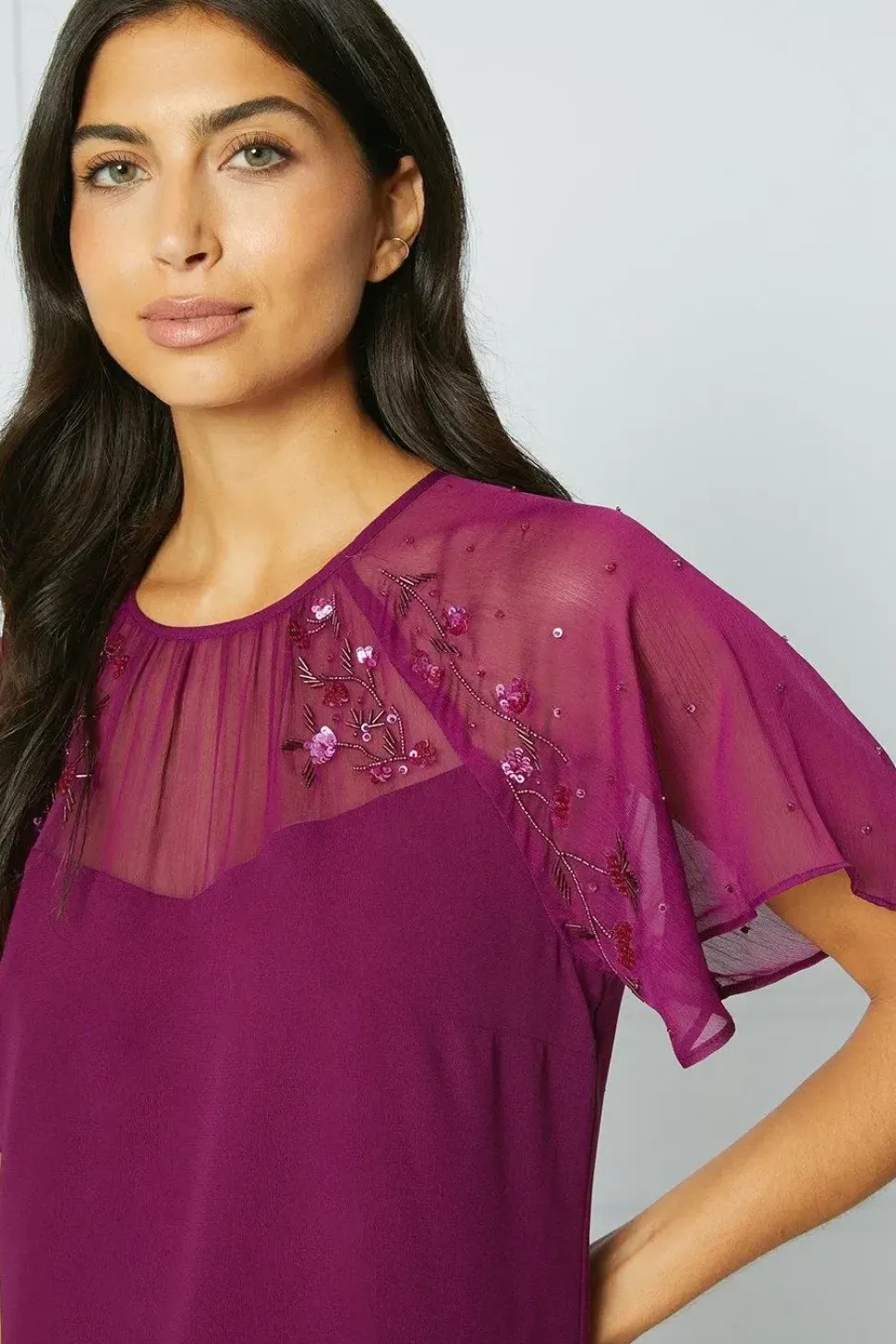 Embellished Crinkle Sleeve Shift Dress