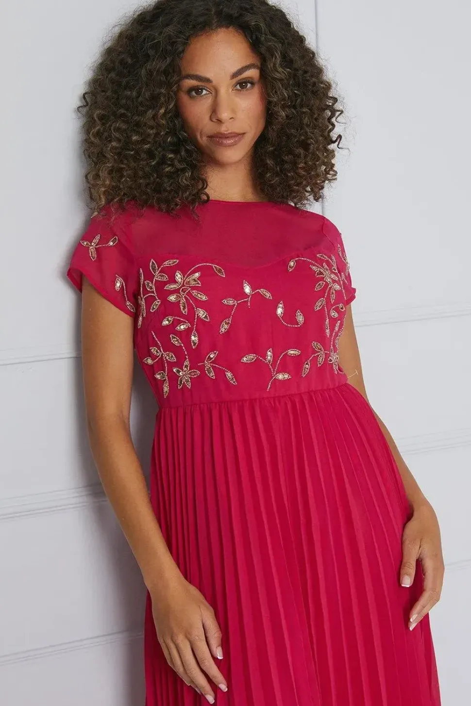 Embellished Lace Pleated Midi Dress