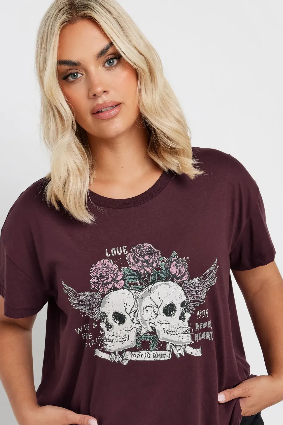 Embellished Skull Graphic Print T-Shirt