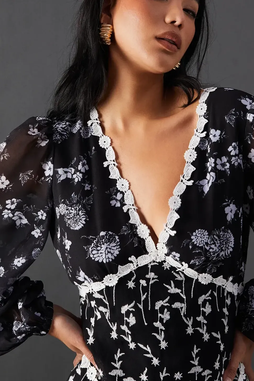 Embroidered Mixed Print Lace Trim Plunge Neck Midi Dress