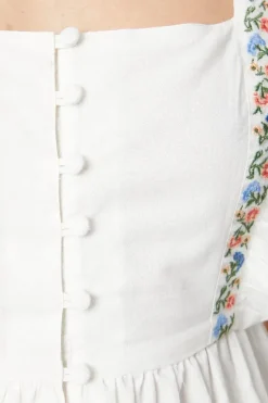 Embroidered Sleeveless Blouse