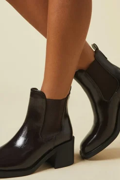 Eva High Shine Chunky Heel Chelsea Ankle Bot