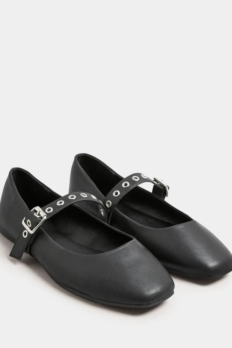 Extra Wide Fit Buckle Detail Shoes