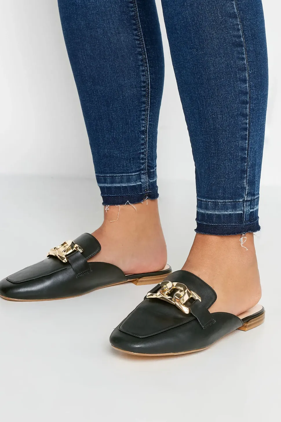 Extra Wide Fit Chain Mule Loafers