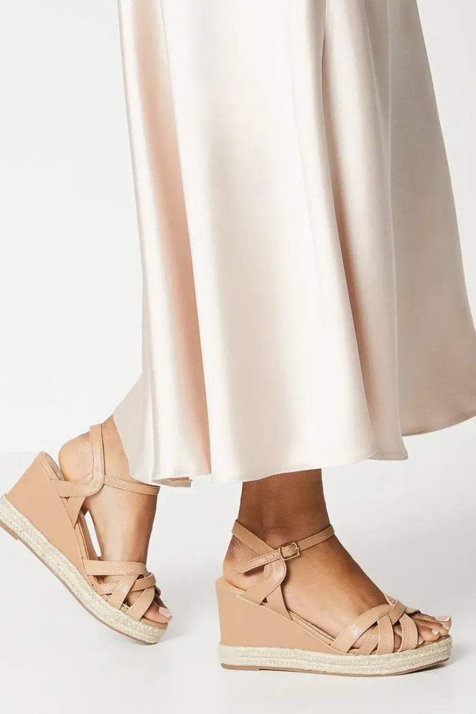 Extra Wide Fit Riri Curved Strap Wedges