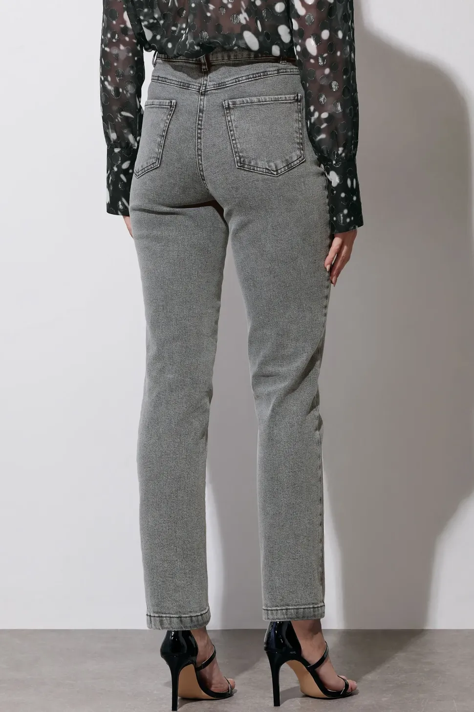 Eyelet Stud Boyfriend Jeans
