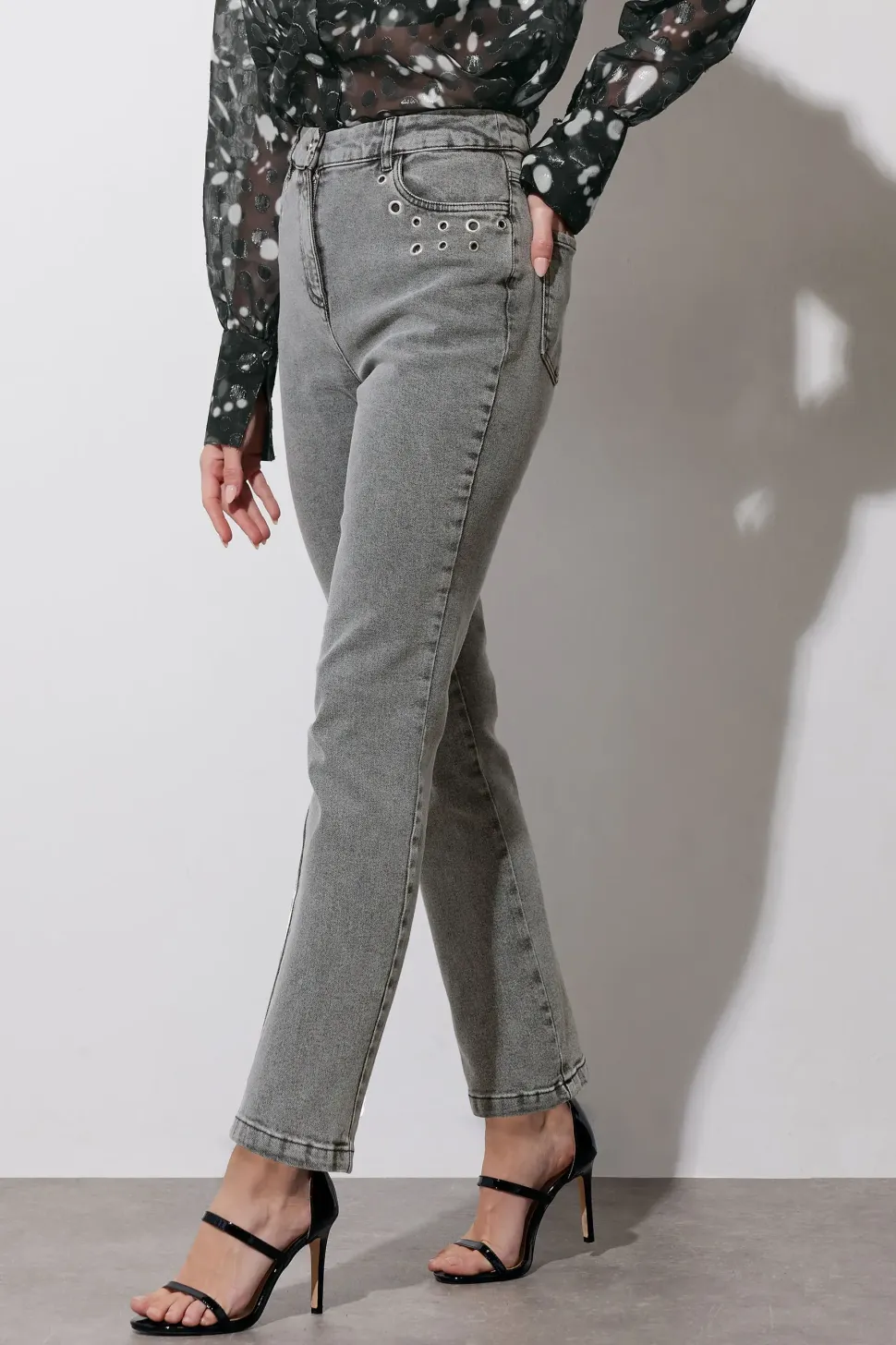 Eyelet Stud Boyfriend Jeans