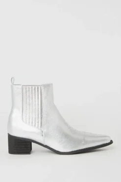 Faith: Milli Metallic Covered Gusset Western Cowboy Ankle Boots