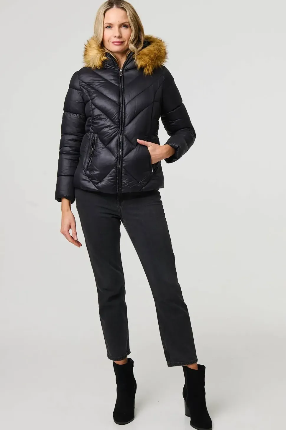 Faux Fur Trim Hooded Puffer Jacket