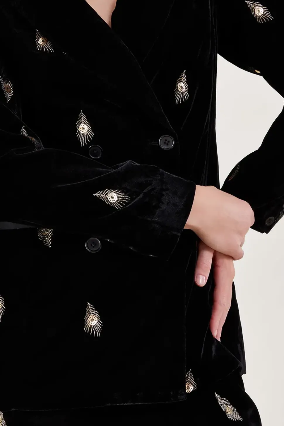 Faye Velvet Blazer