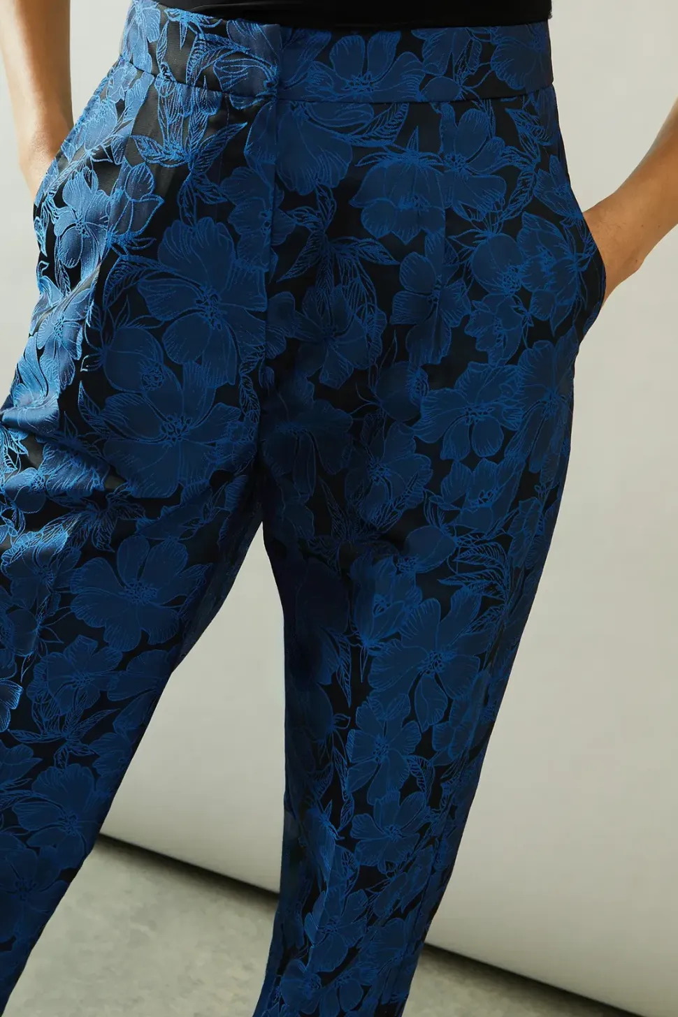 Floral Jacquard Tapered Trouser