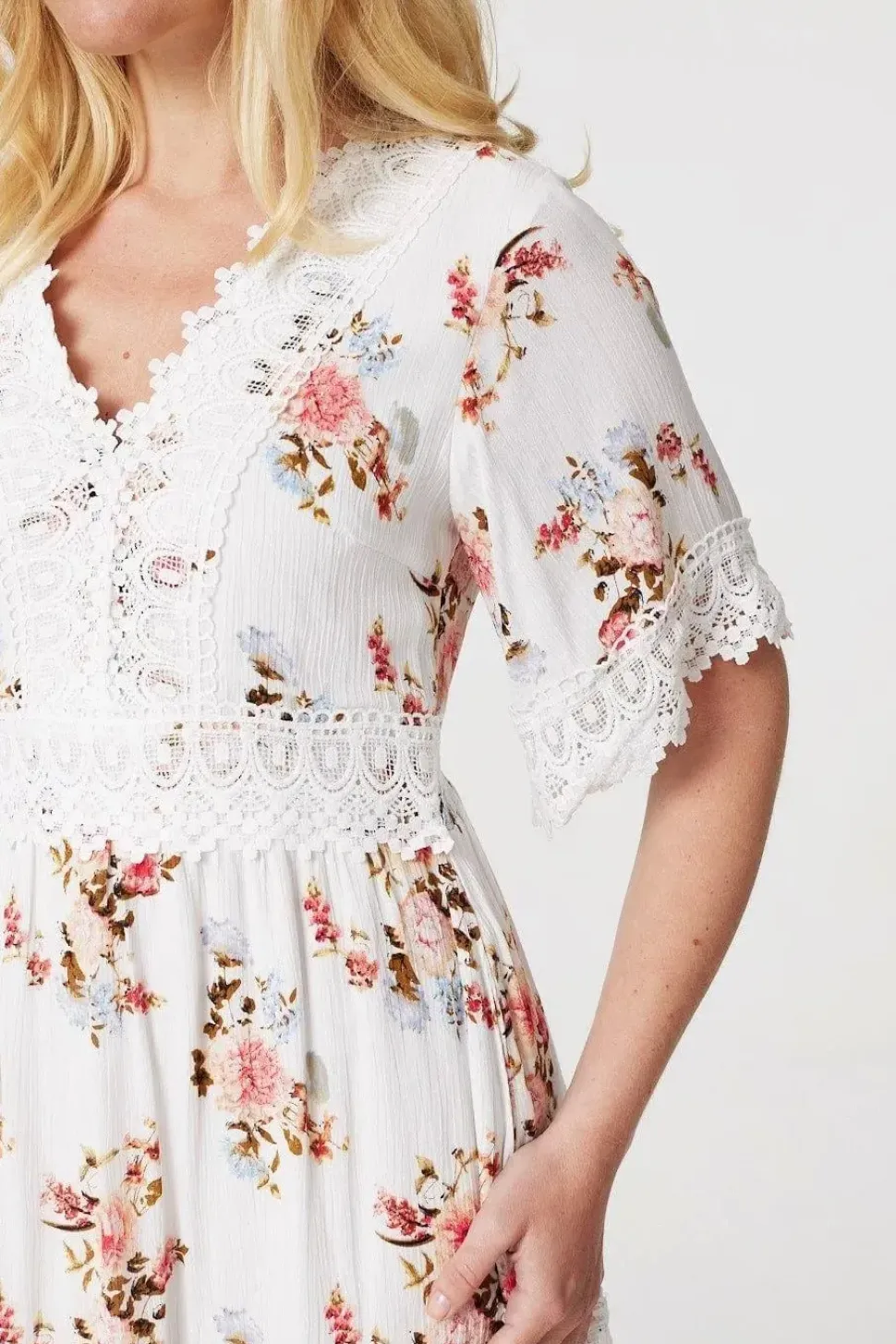 Floral Lace Detail Skater Dress
