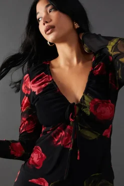 Floral Mesh Gathered Drawstring Fitted Top
