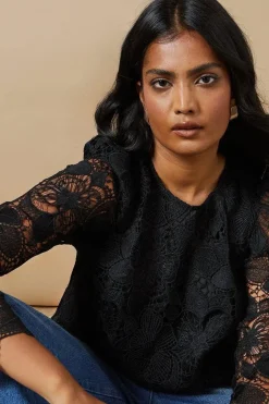 Floral Premium Lace Longsleeve Top