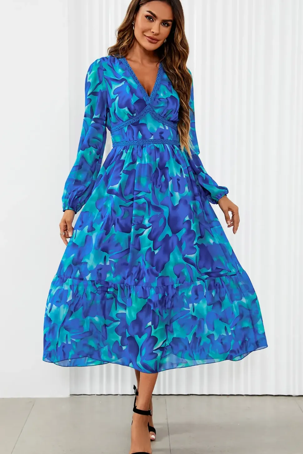 Floral Print Long Sleeve Maxi Dress In Blue