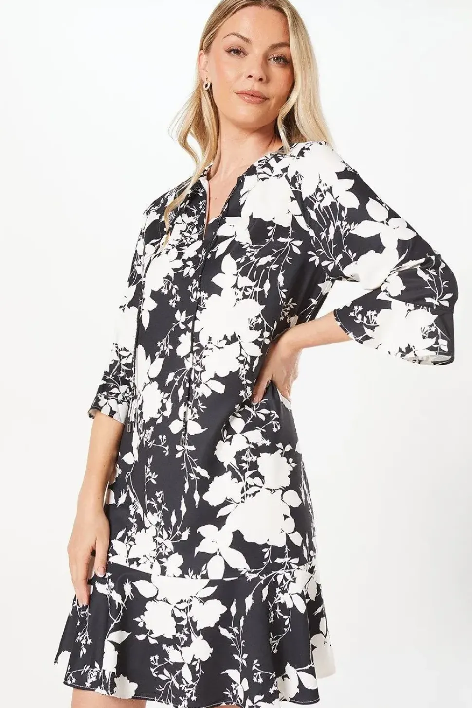 Floral Print Ruffle Hem Shift Dress
