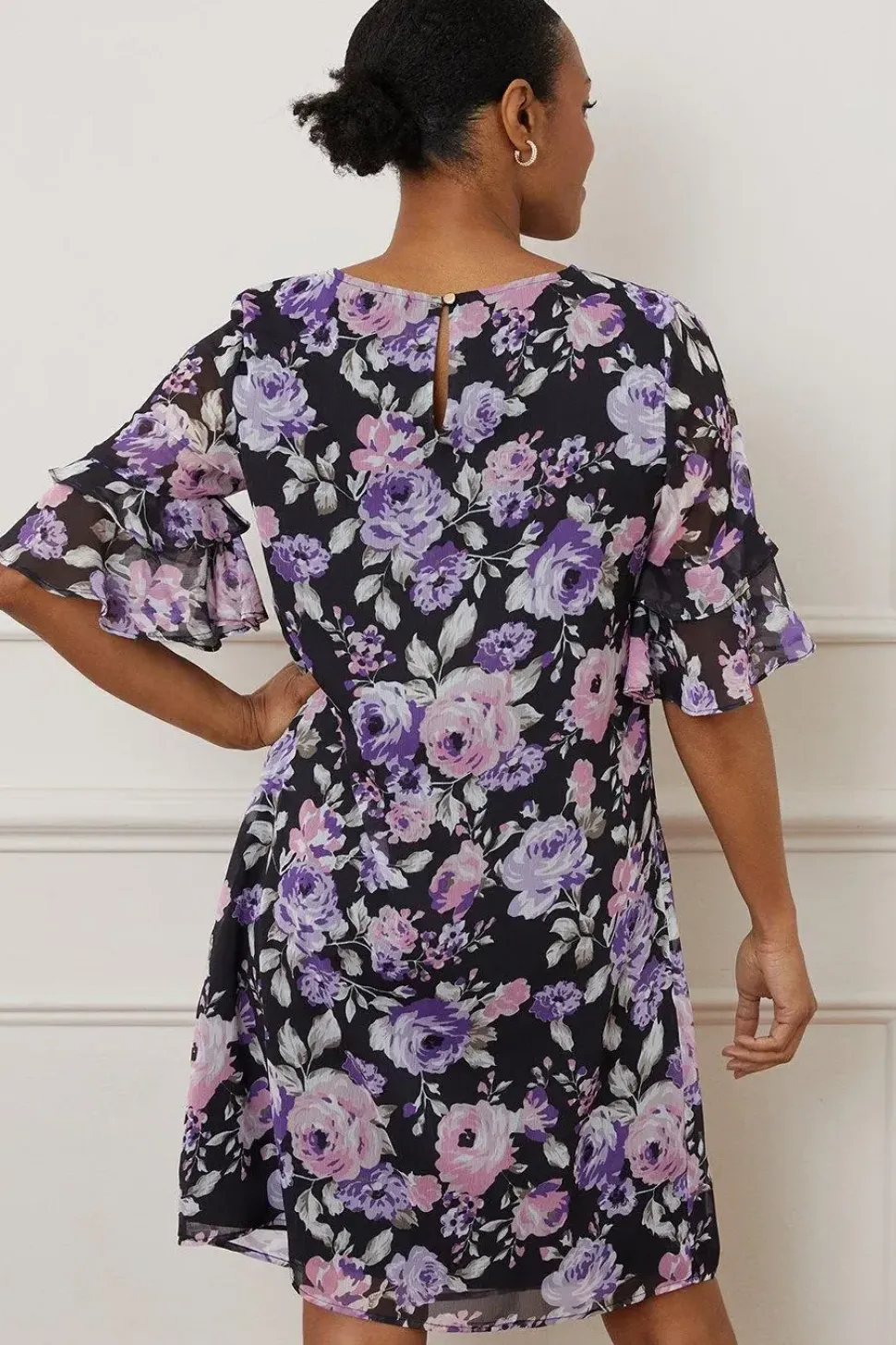Floral Print Ruffle Sleeve Shift Dress