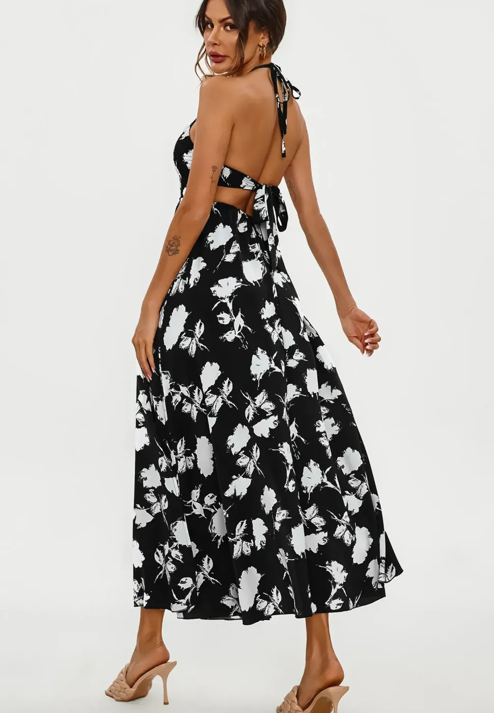 Floral Print Tie Halterneck Back Detail Maxi Dress