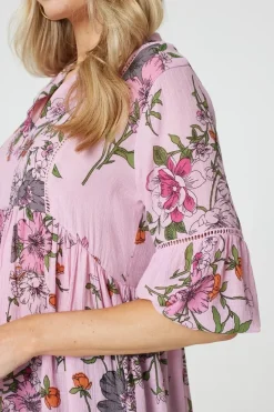 Floral 3/4 Sleeve Curve Hem Blouse