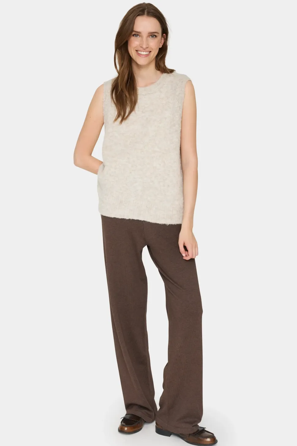 GelaSZ Knitted Round Neck Vest-