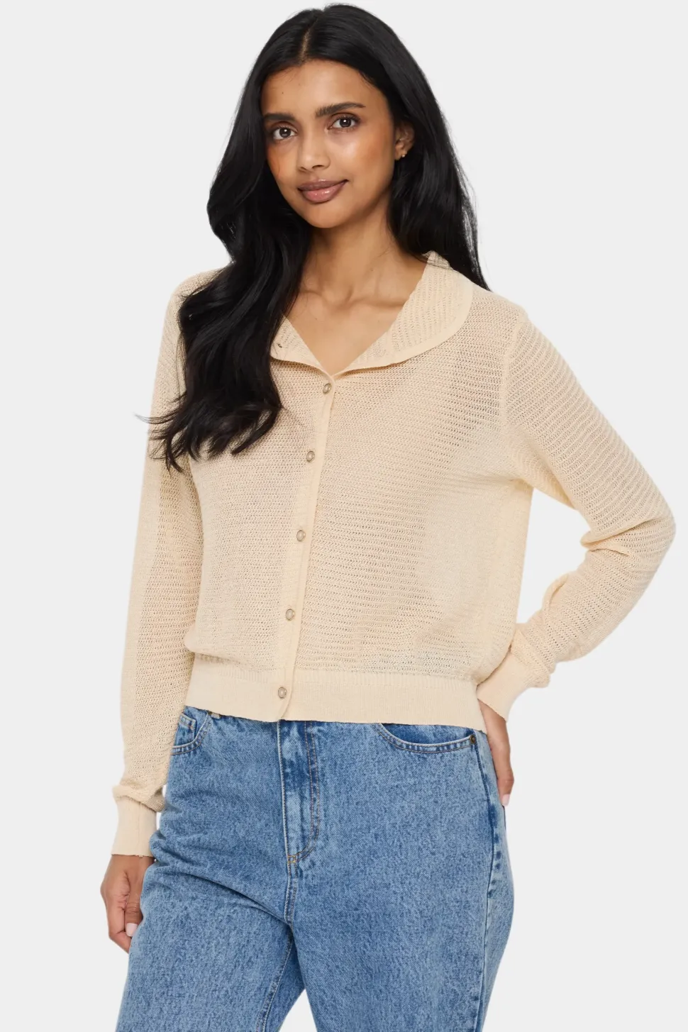 GizetteSZ Collar Button Cardigan-