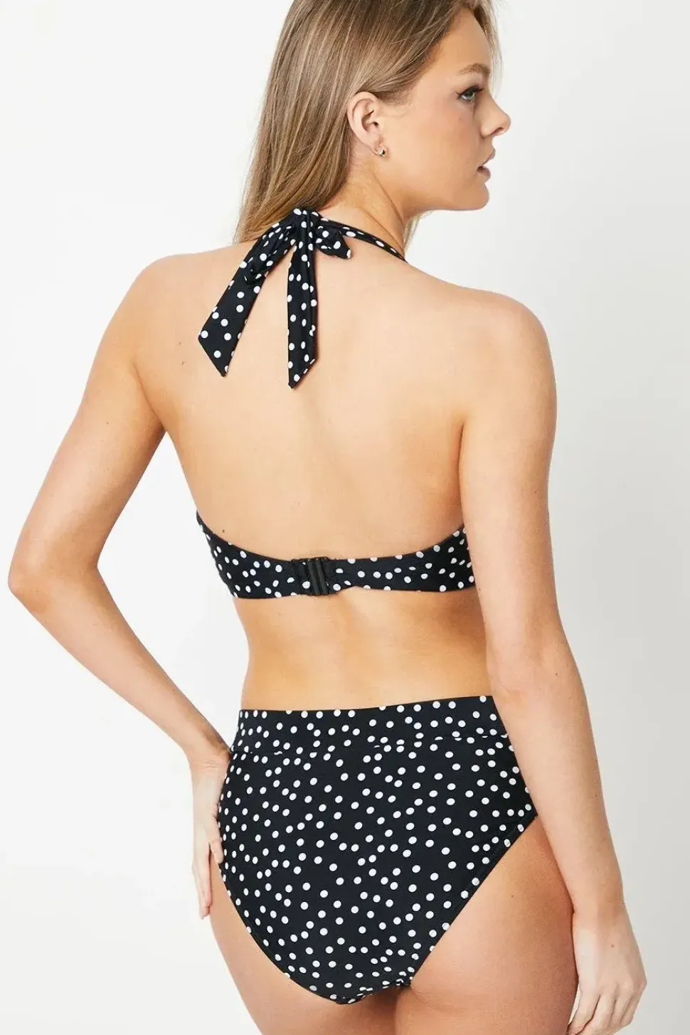 Gorgeous DD+ Spot Plunge Non Pad Bikini Top