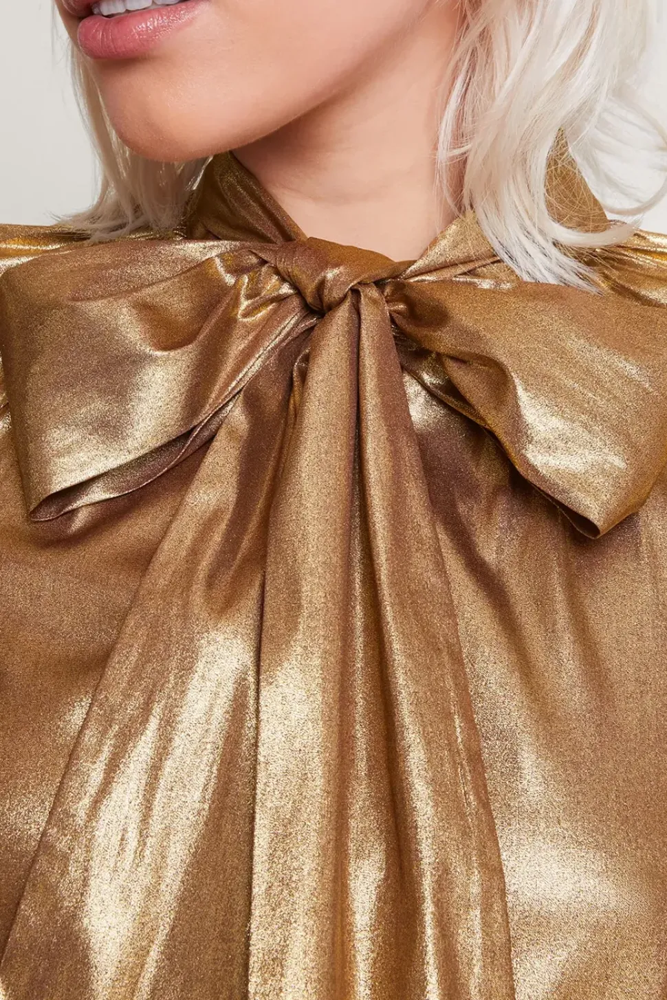 Gracie Pussybow Blouse