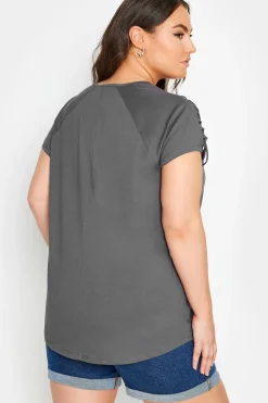 Graphic Print T-Shirt