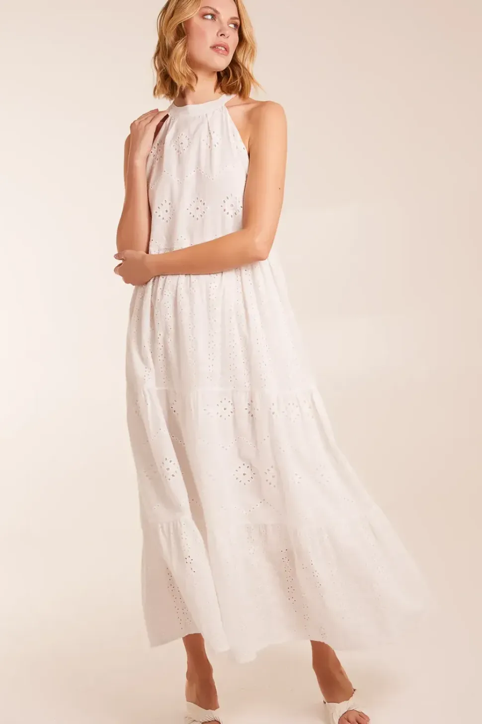 Halter Neck Broderie Detailed Maxi Dress
