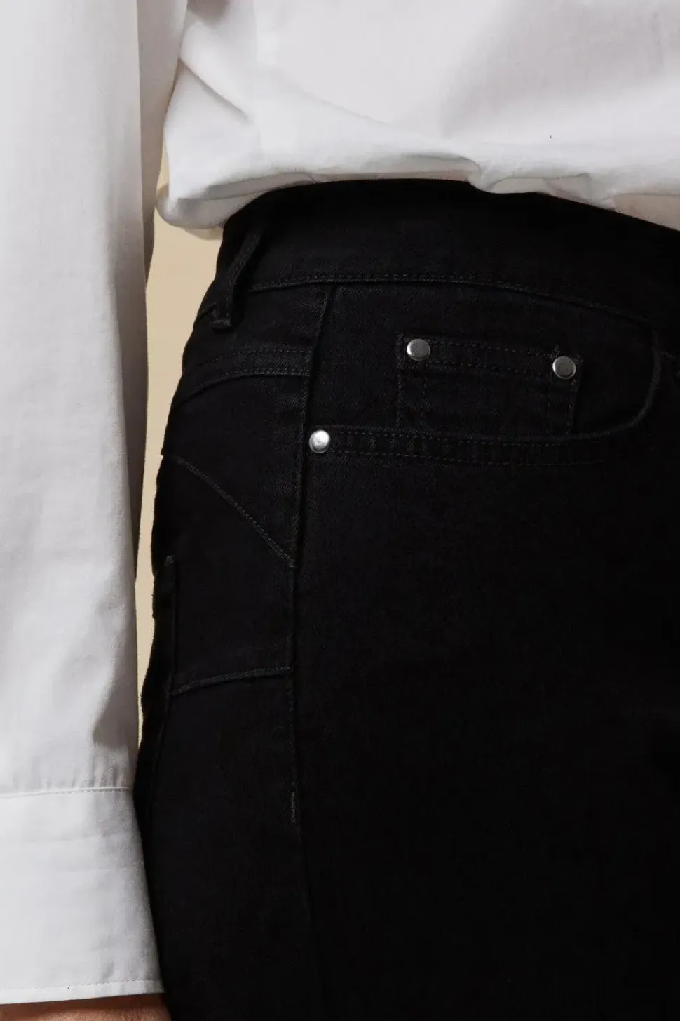 Harper Straight Leg Jeans